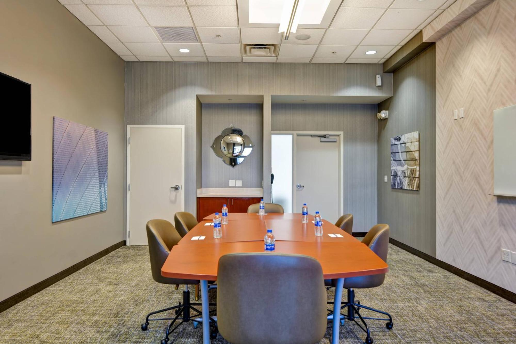 Springhill Suites By Marriott Cincinnati Midtown Экстерьер фото