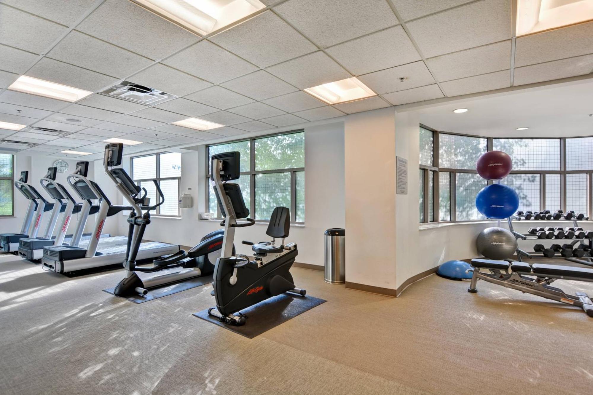 Springhill Suites By Marriott Cincinnati Midtown Экстерьер фото