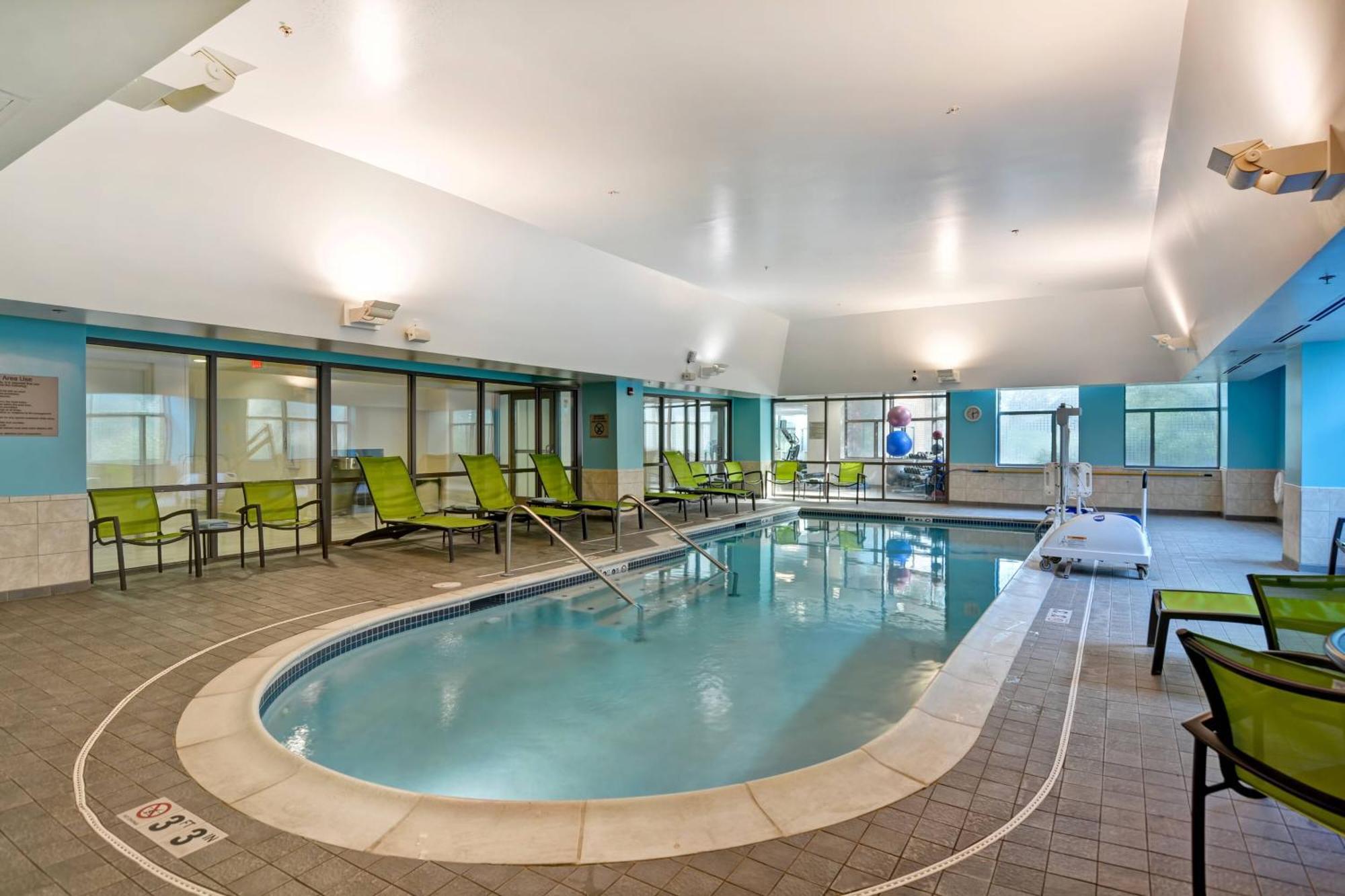 Springhill Suites By Marriott Cincinnati Midtown Экстерьер фото