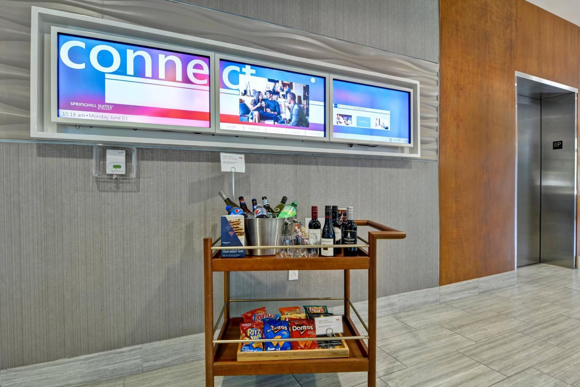 Springhill Suites By Marriott Cincinnati Midtown Экстерьер фото