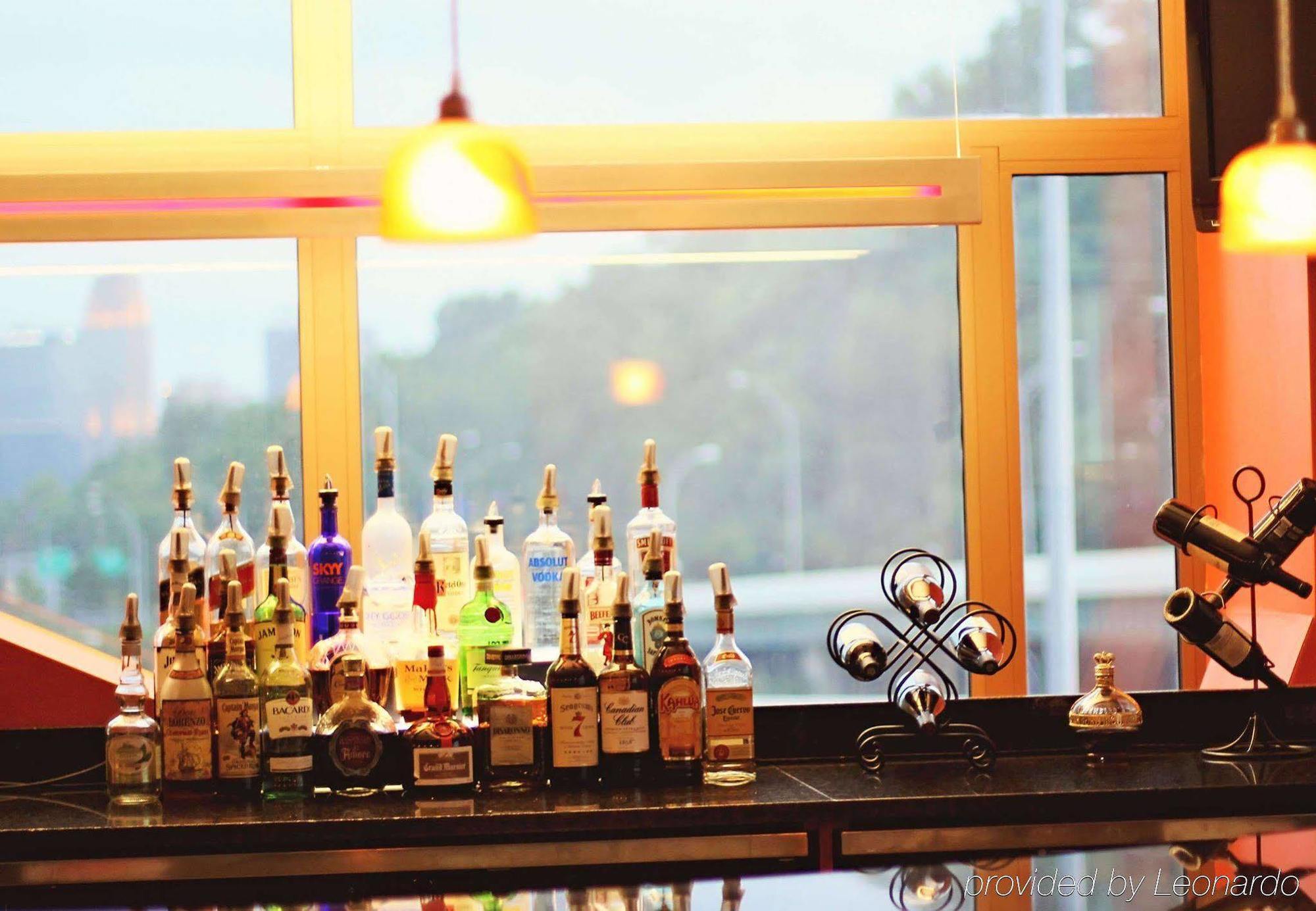 Springhill Suites By Marriott Cincinnati Midtown Экстерьер фото