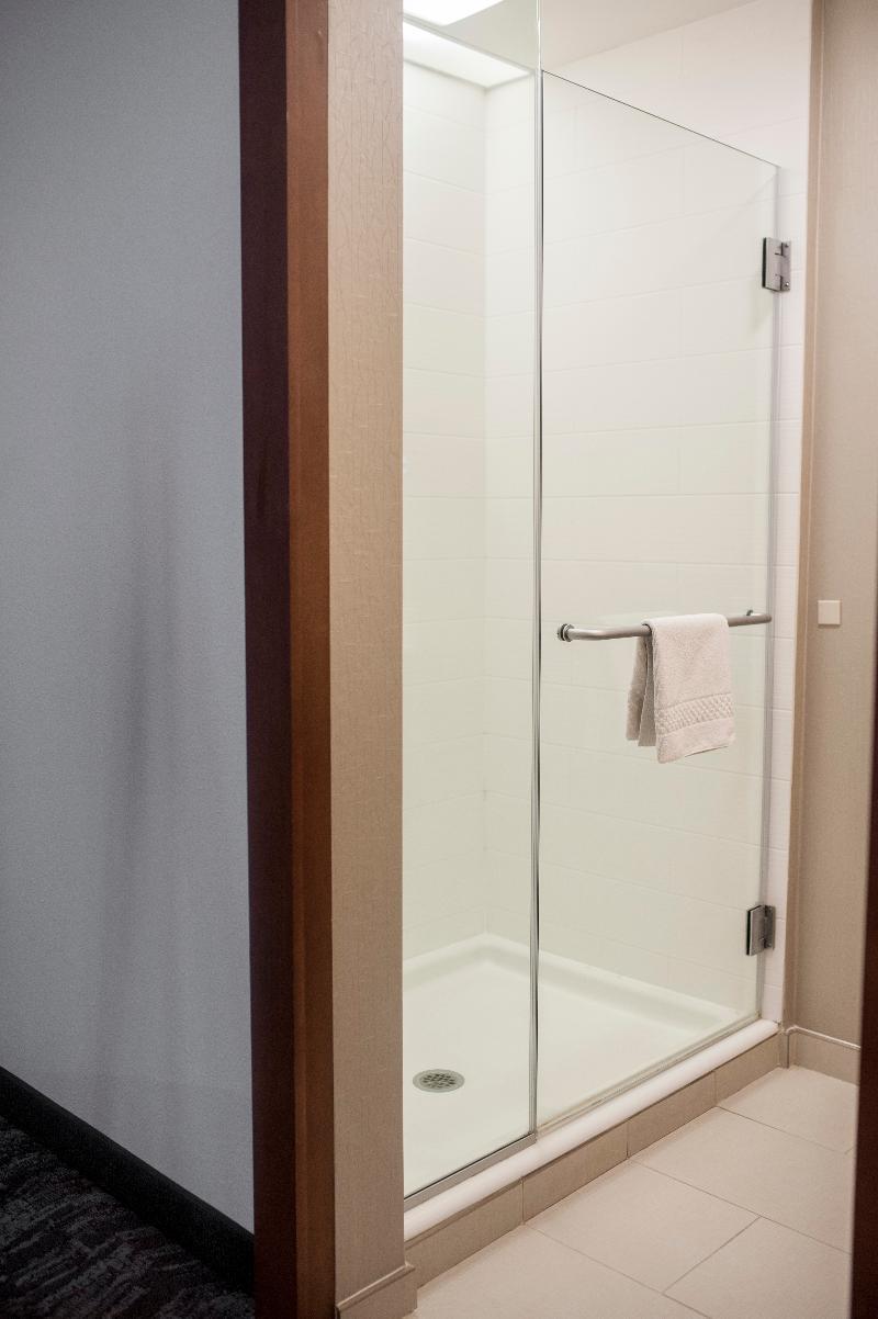 Springhill Suites By Marriott Cincinnati Midtown Экстерьер фото